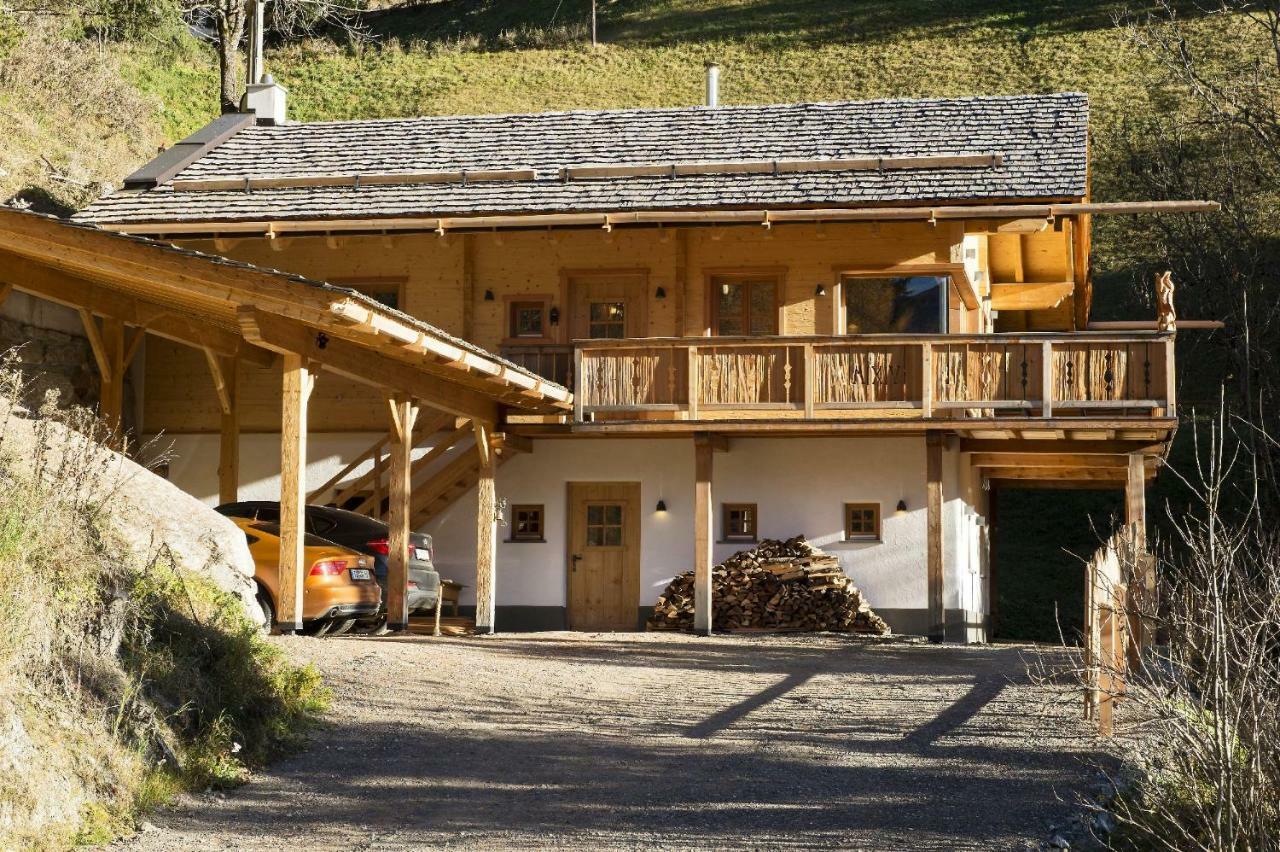 Wuidererhuettn, Charlet In Alleinlage Mit Freistehendem Saunahaus Großkirchheim Екстериор снимка